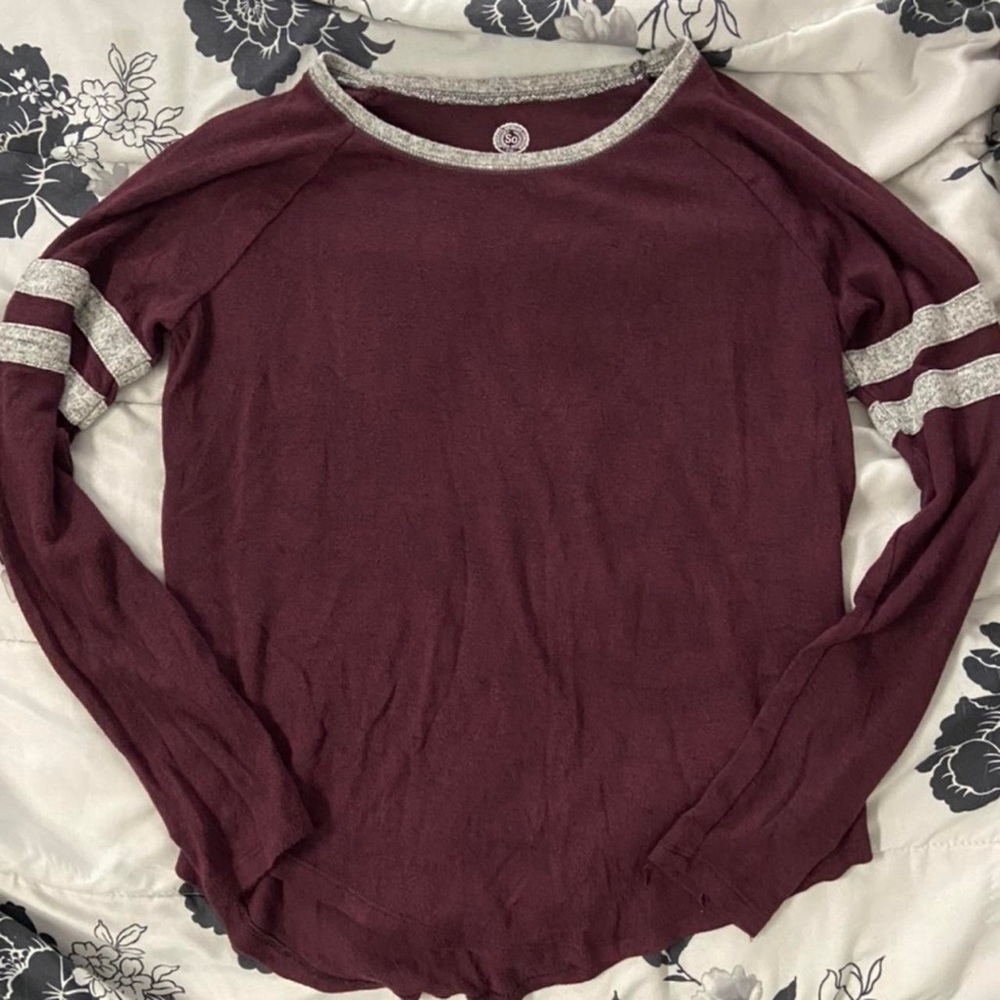 Burgundy Long Sleeved Shirt Size S